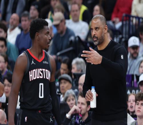 连续双响炮,揭秘青歌夜,赛五星亚冠,365体育,Bet365,365体育官网,365体育官网,365体育下载